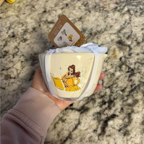 Disney Princess x Rae Dunn Measuring Cups - Picture 2 of 6